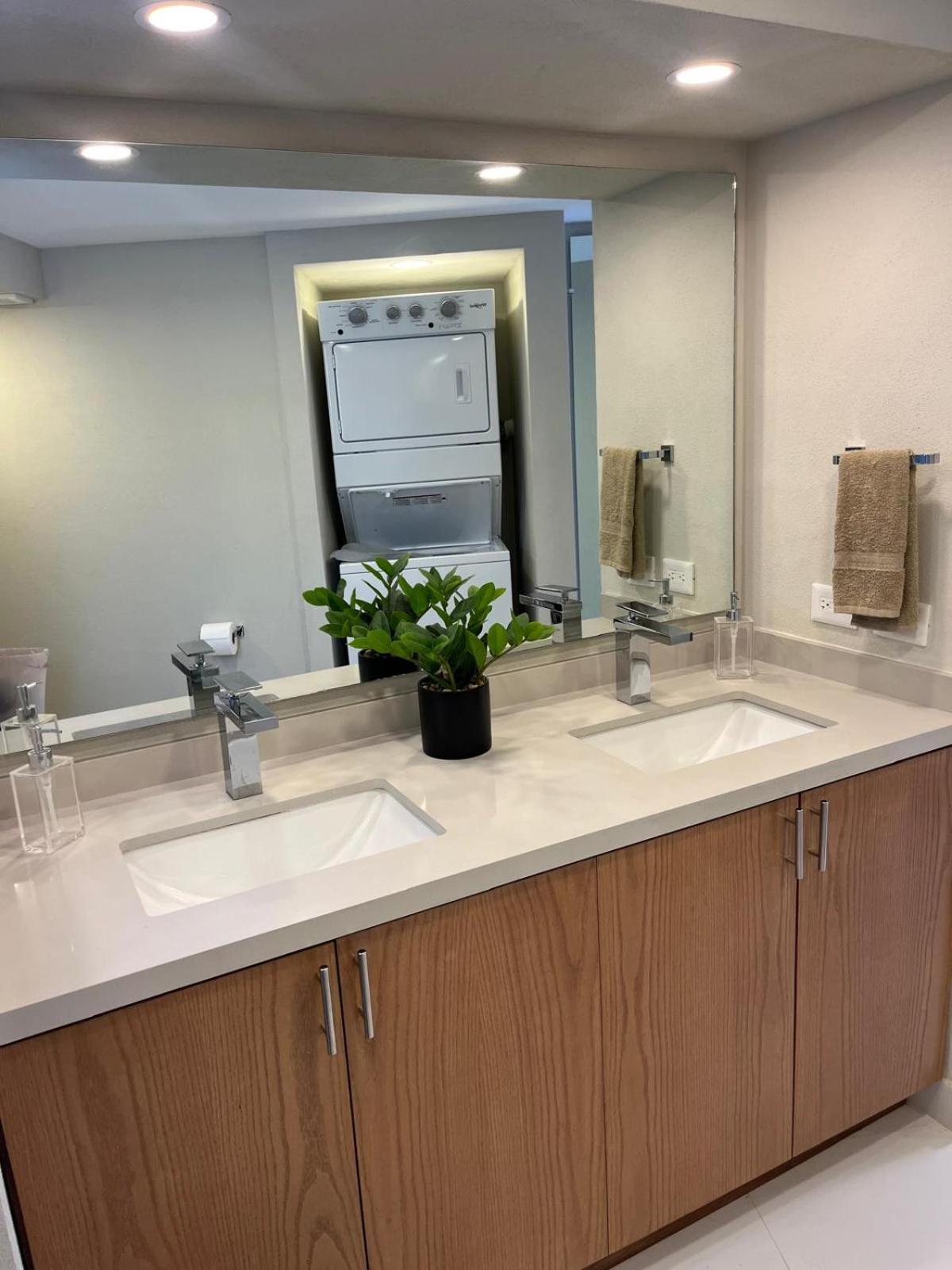 Vidalia - Modern With Rooftop Terrace And Gym Apartahotel