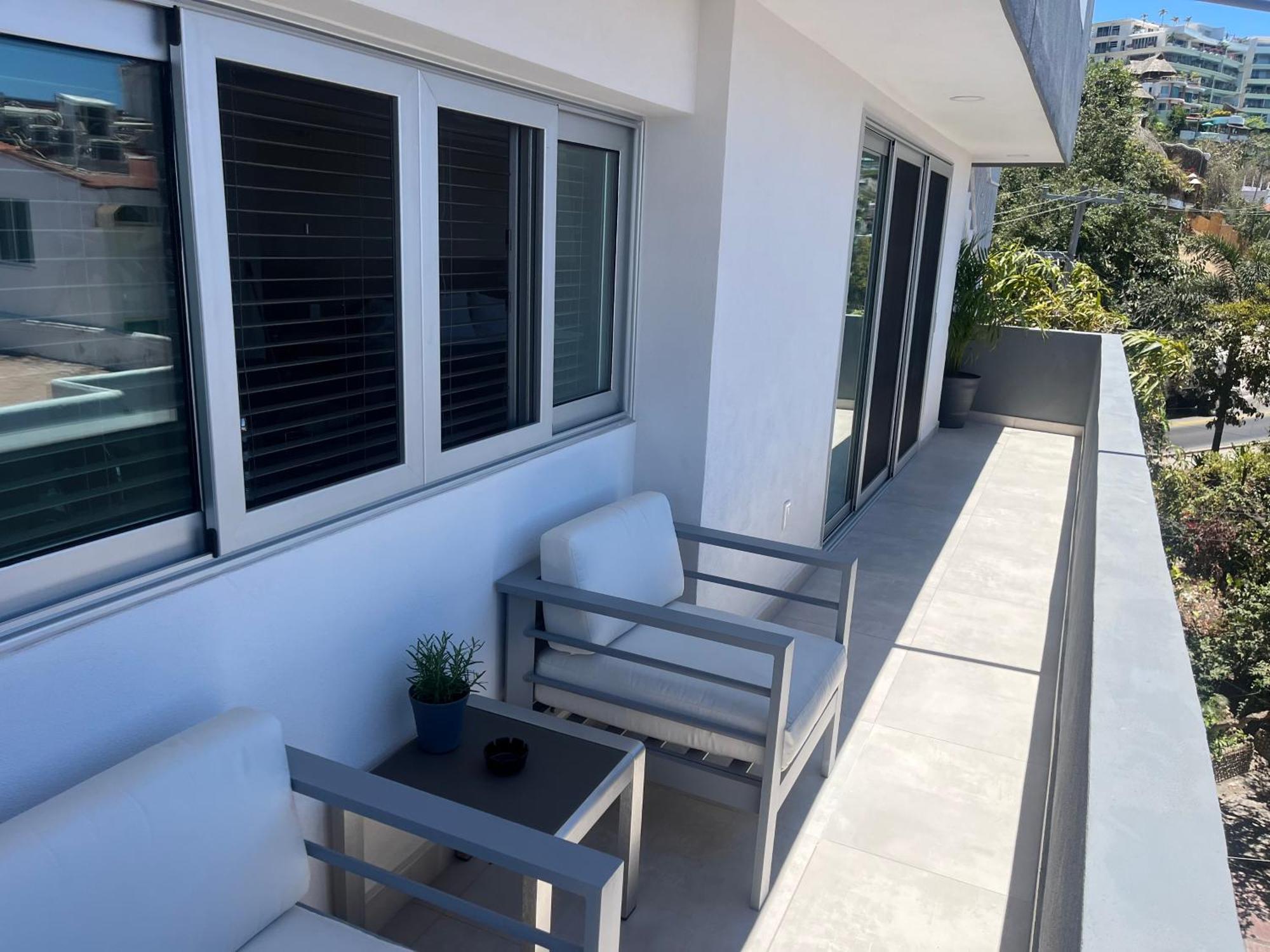 Vidalia - Modern With Rooftop Terrace And Gym